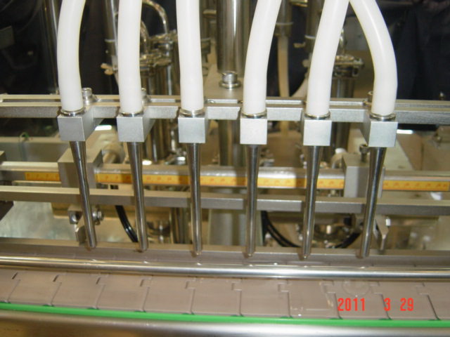 Auto filling cap-sealing machine